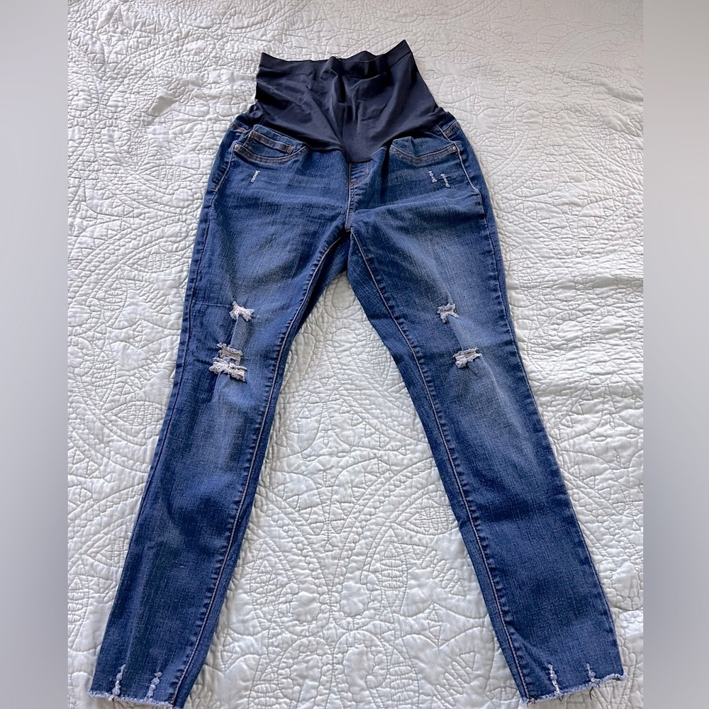 Maternity jeggings. Size Medium. Like new